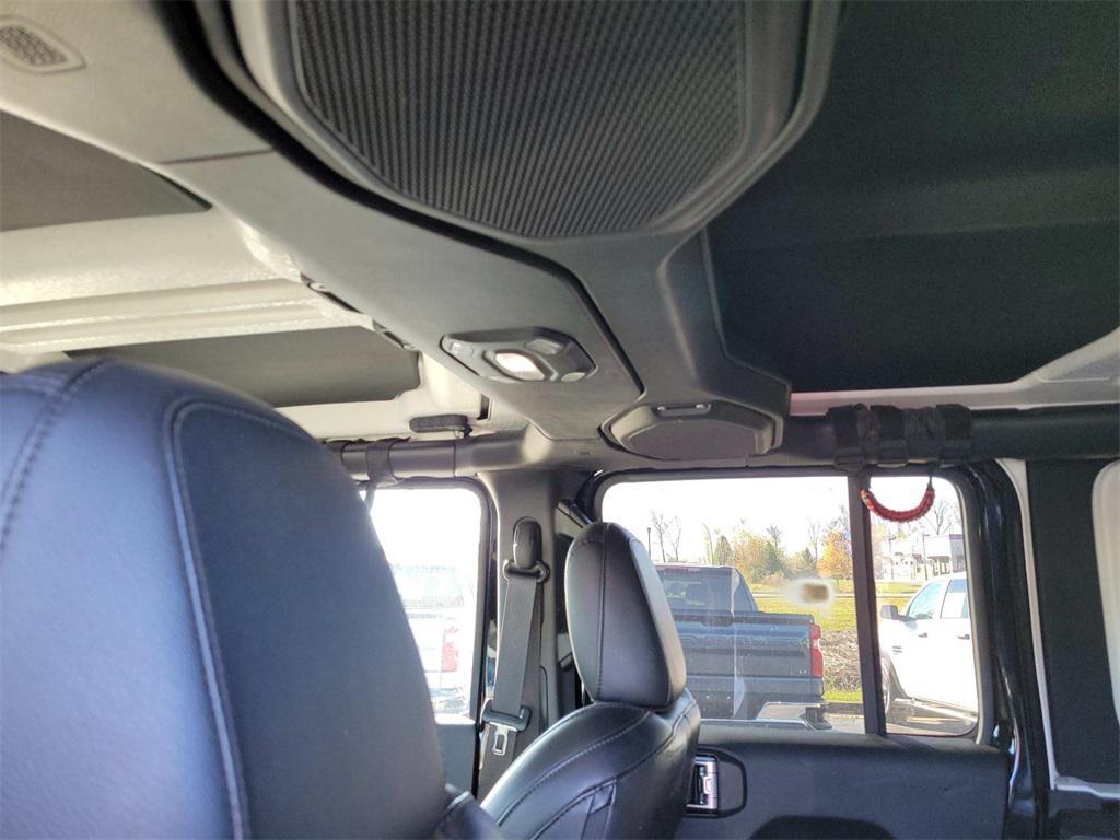 used 2018 Jeep Wrangler Unlimited car, priced at $27,900
