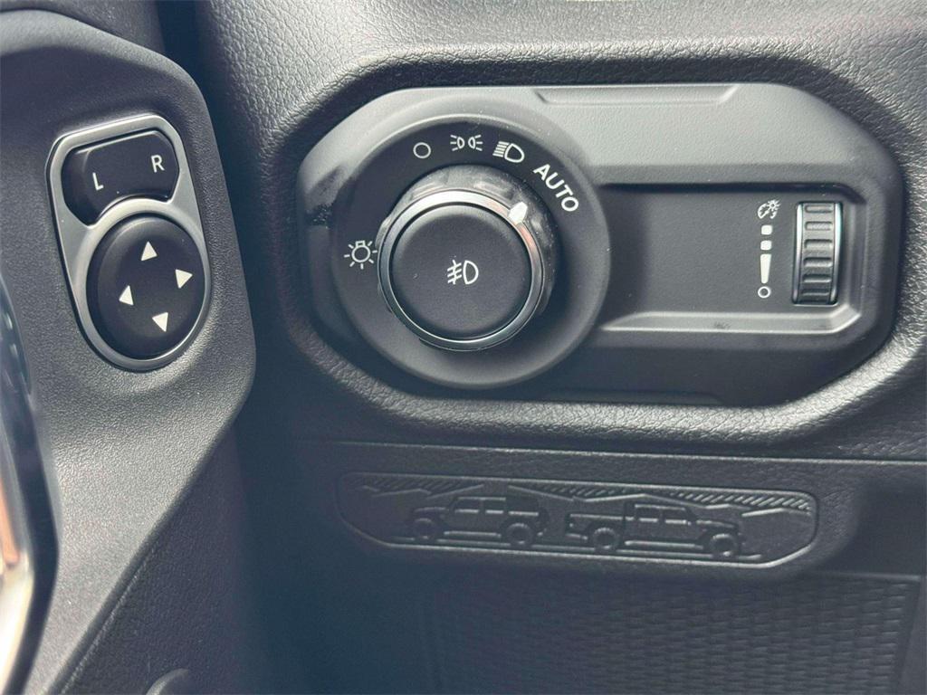 new 2026 Jeep Wrangler car, priced at $52,500