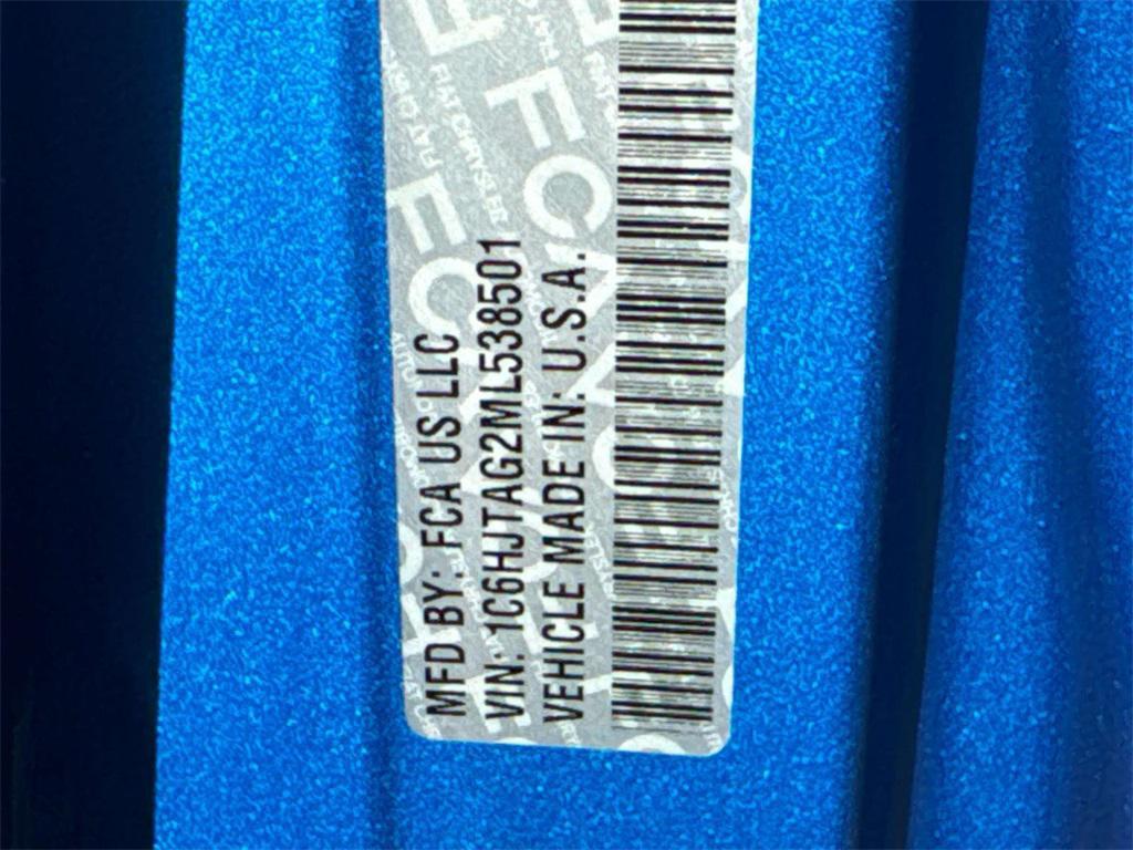 used 2021 Jeep Gladiator car, priced at $21,995