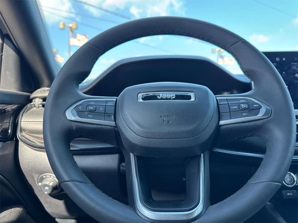 used 2022 Jeep Compass car, priced at $21,000