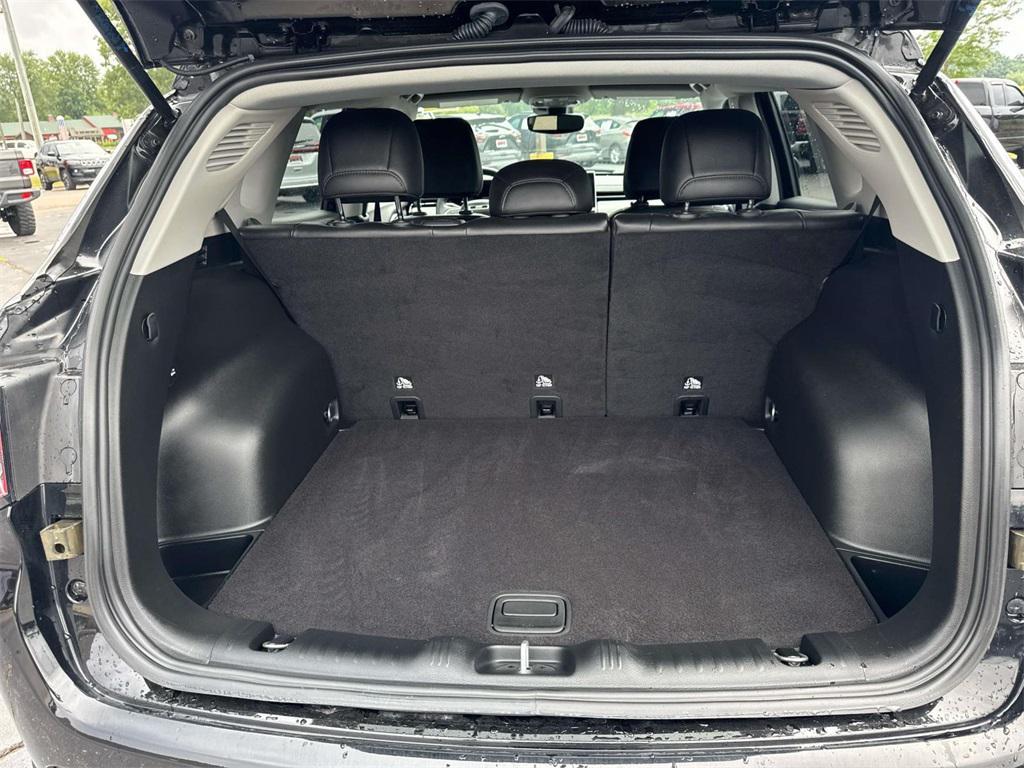 used 2022 Jeep Compass car, priced at $21,800