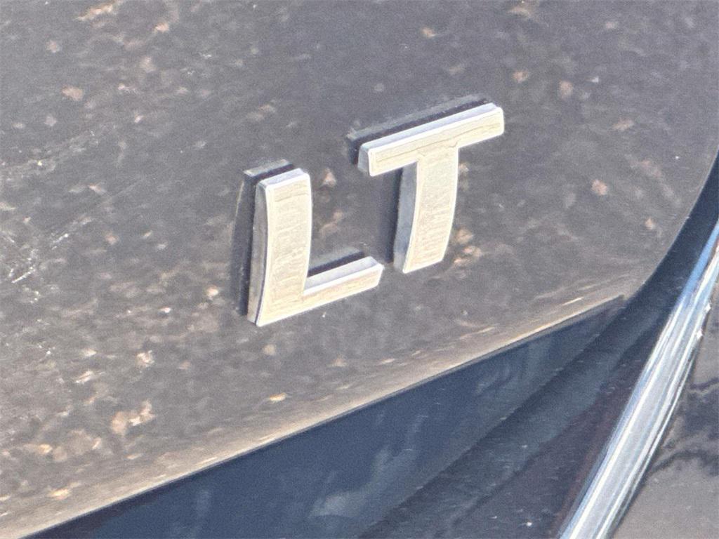 used 2021 Chevrolet Equinox car, priced at $17,900