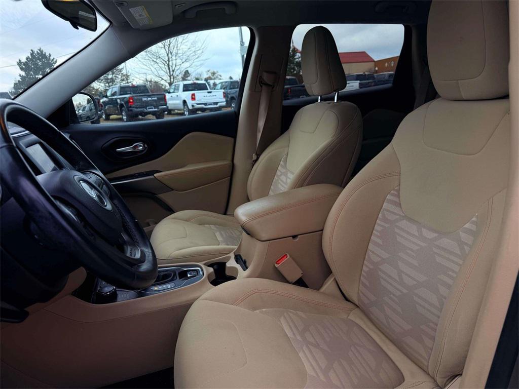 used 2019 Jeep Cherokee car, priced at $12,000