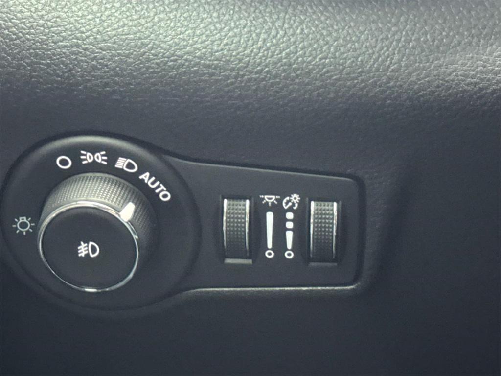 used 2022 Jeep Compass car, priced at $20,500