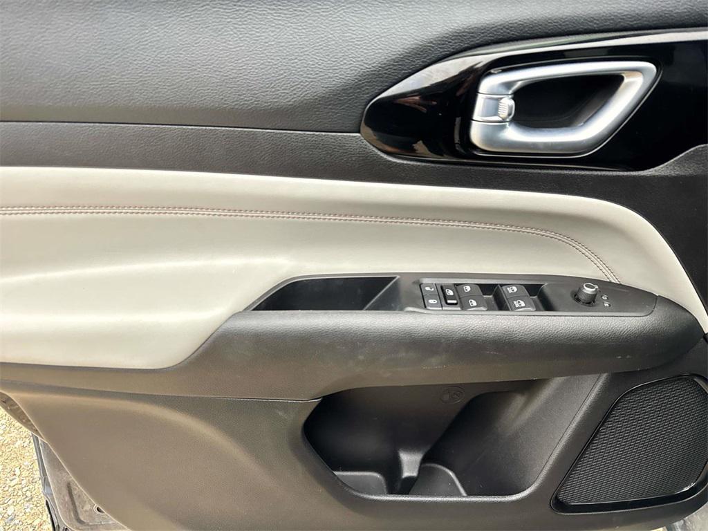 used 2022 Jeep Compass car, priced at $20,500