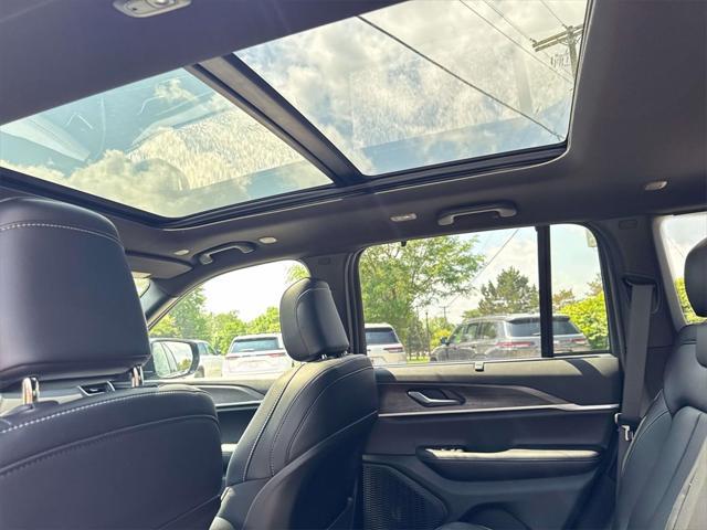 new 2025 Jeep Grand Cherokee car, priced at $52,438