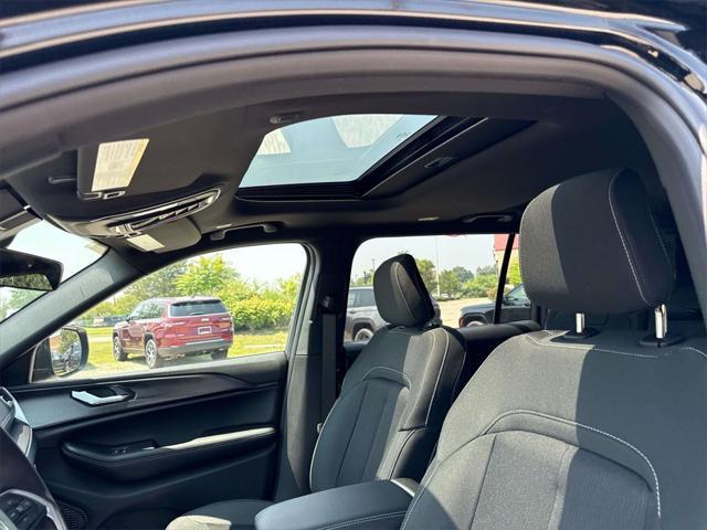 new 2025 Jeep Grand Cherokee L car, priced at $44,458