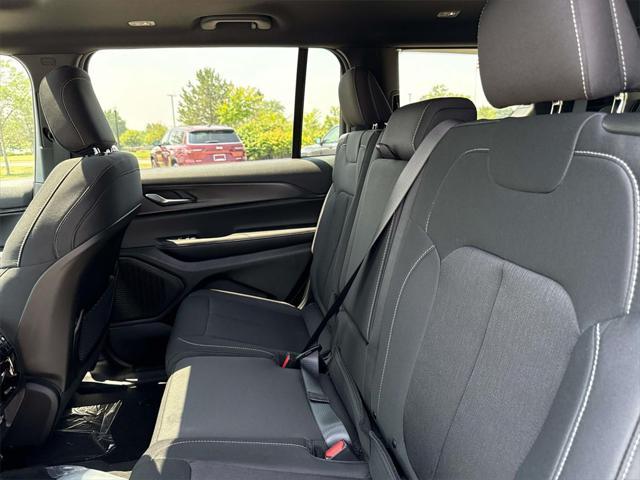 new 2025 Jeep Grand Cherokee L car, priced at $44,458