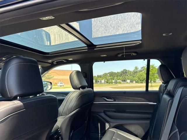 new 2025 Jeep Grand Cherokee L car, priced at $55,027