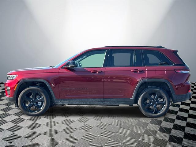 new 2025 Jeep Grand Cherokee car, priced at $52,438