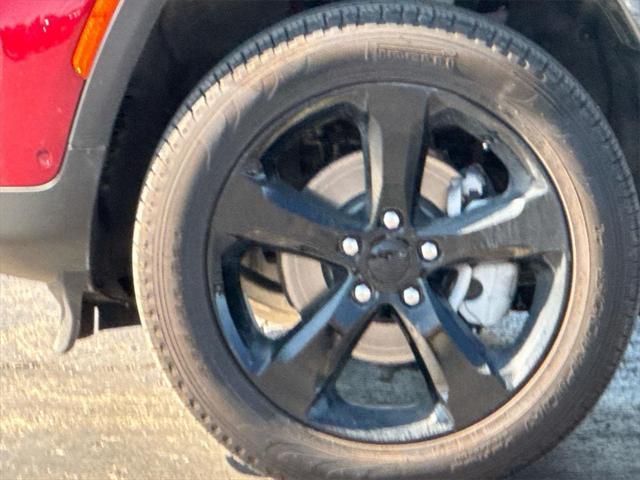 new 2025 Jeep Grand Cherokee car, priced at $52,438