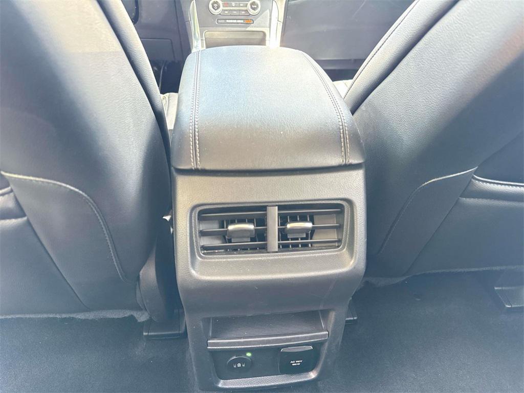 used 2023 Ford Edge car, priced at $25,000