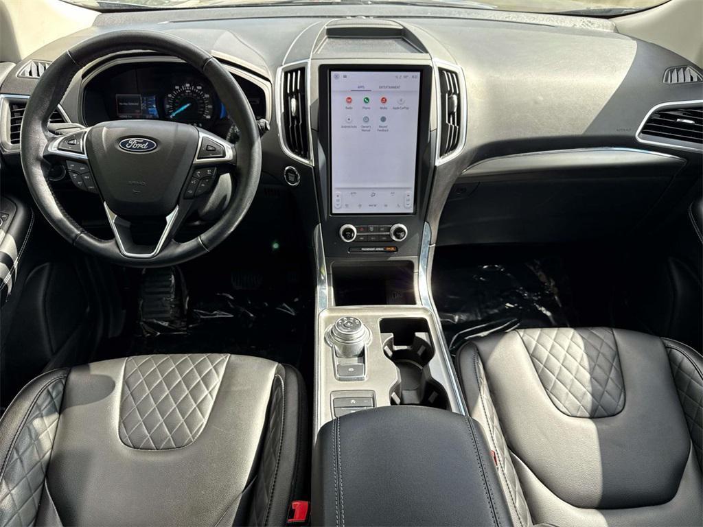 used 2023 Ford Edge car, priced at $25,000
