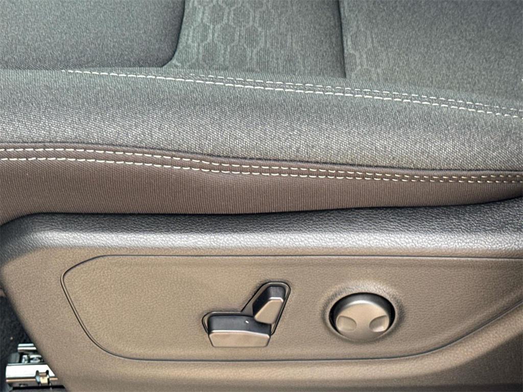 new 2025 Ram 1500 car, priced at $52,483