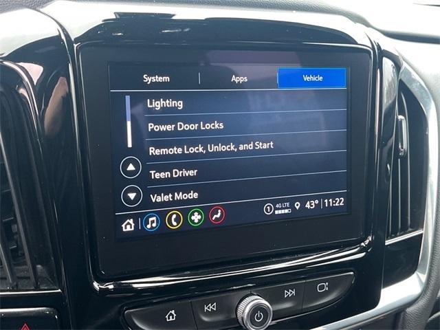 used 2023 Chevrolet Traverse car, priced at $28,400