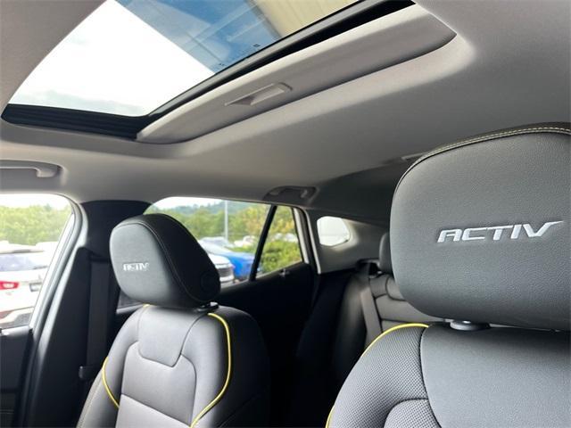 new 2025 Chevrolet Trax car, priced at $27,585