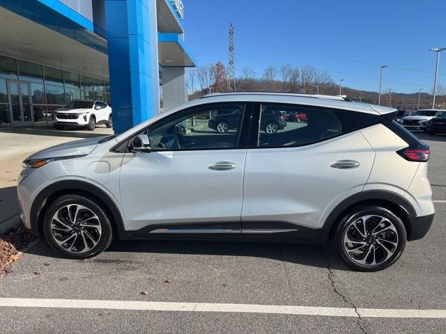 used 2023 Chevrolet Bolt EUV car, priced at $24,999