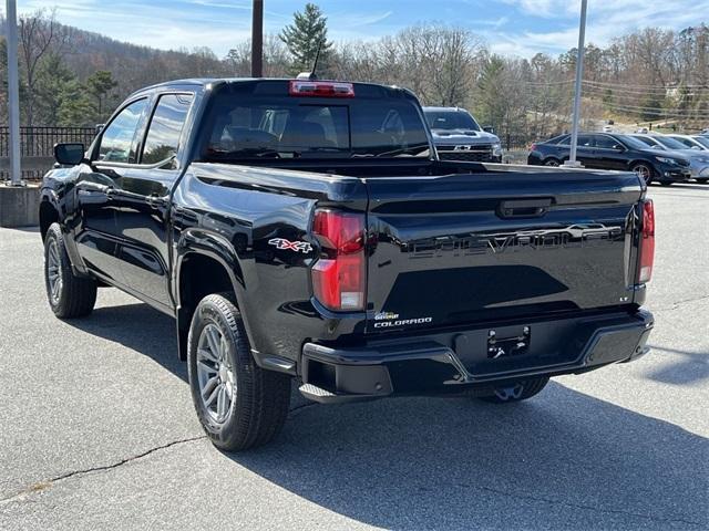 new 2024 Chevrolet Colorado car, priced at $44,115