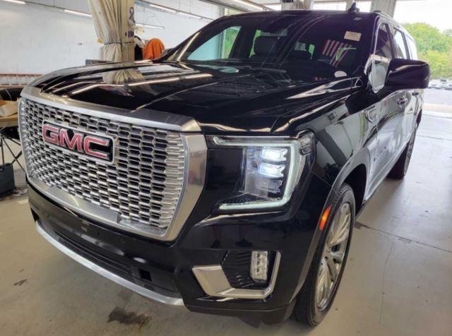 used 2022 GMC Yukon XL car, priced at $56,000