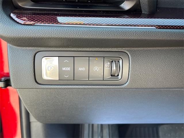 used 2024 Chevrolet Traverse car, priced at $56,961