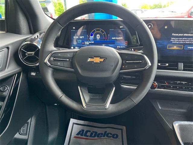new 2025 Chevrolet Equinox car, priced at $34,640