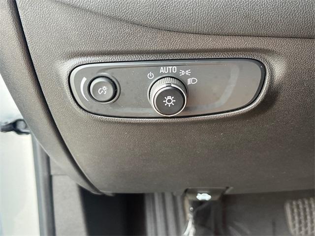 used 2022 Chevrolet Equinox car, priced at $23,000