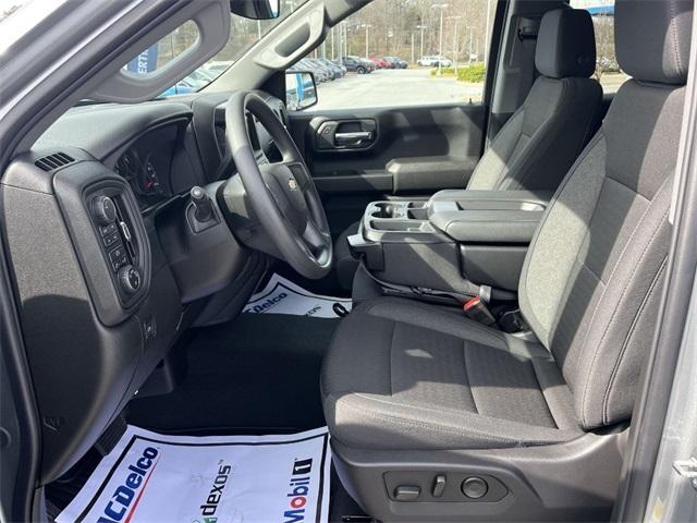 new 2024 Chevrolet Silverado 1500 car, priced at $46,690
