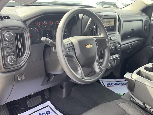new 2024 Chevrolet Silverado 1500 car, priced at $46,690