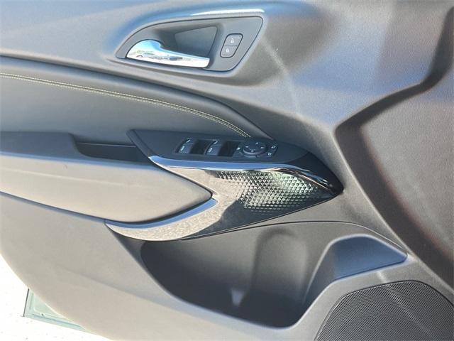 new 2025 Chevrolet Trax car, priced at $26,690