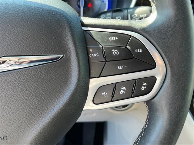 used 2022 Chrysler Pacifica car, priced at $22,867