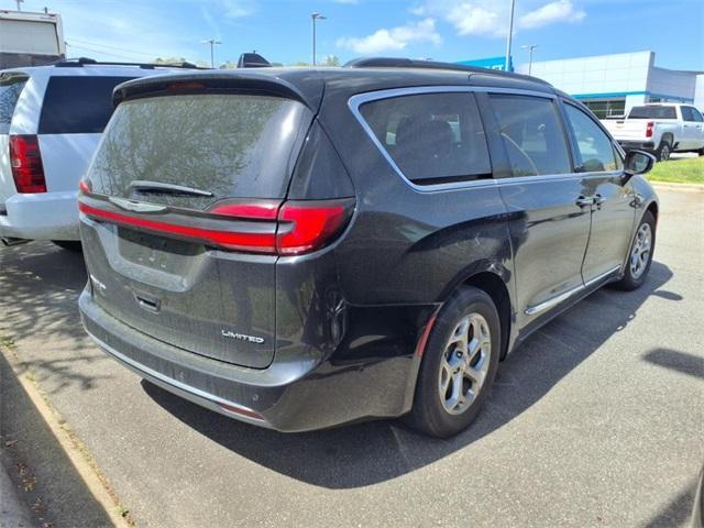 used 2022 Chrysler Pacifica car, priced at $22,867