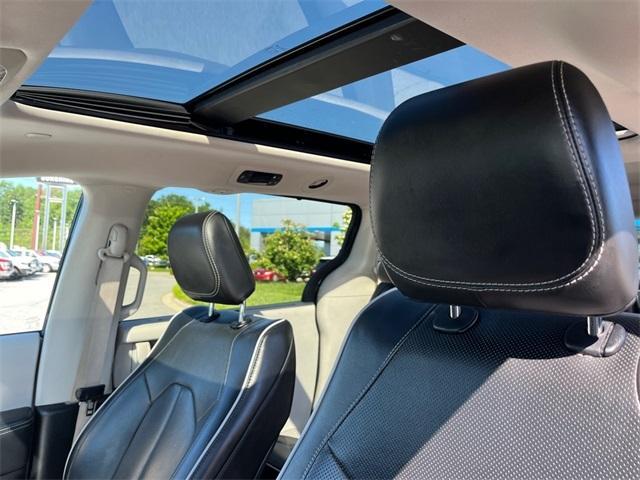 used 2022 Chrysler Pacifica car, priced at $22,867
