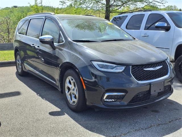 used 2022 Chrysler Pacifica car, priced at $22,867