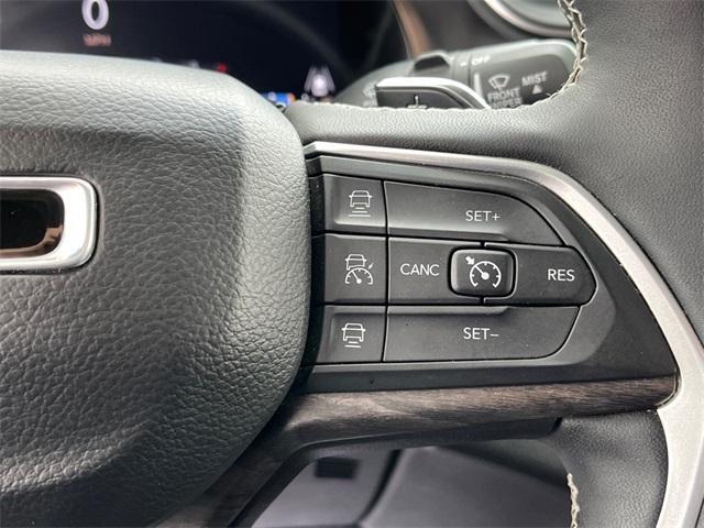used 2023 Jeep Grand Cherokee car, priced at $31,554