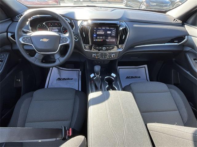 used 2024 Chevrolet Traverse Limited car, priced at $37,000