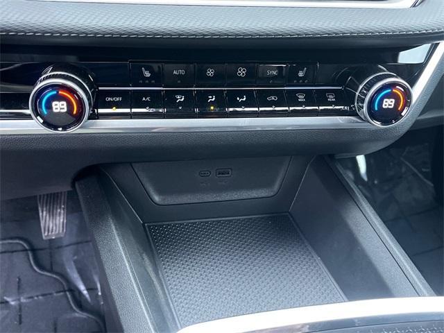 new 2026 Chevrolet Equinox car, priced at $35,644