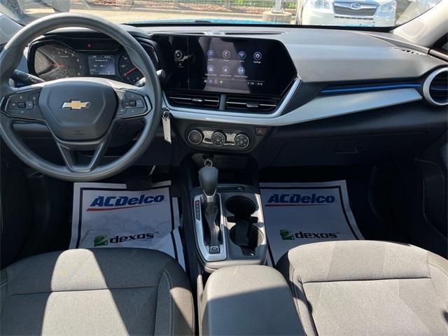 used 2025 Chevrolet Trax car, priced at $22,932