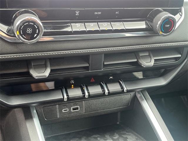 used 2023 Chevrolet Colorado car, priced at $30,450