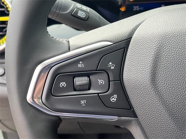 new 2025 Chevrolet Trax car, priced at $26,690