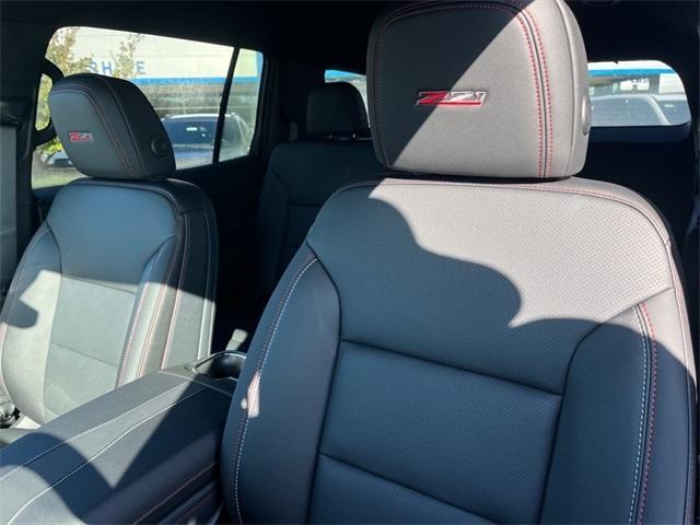 new 2026 Chevrolet Traverse car, priced at $55,995