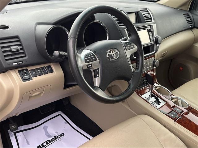 used 2013 Toyota Highlander car, priced at $17,000