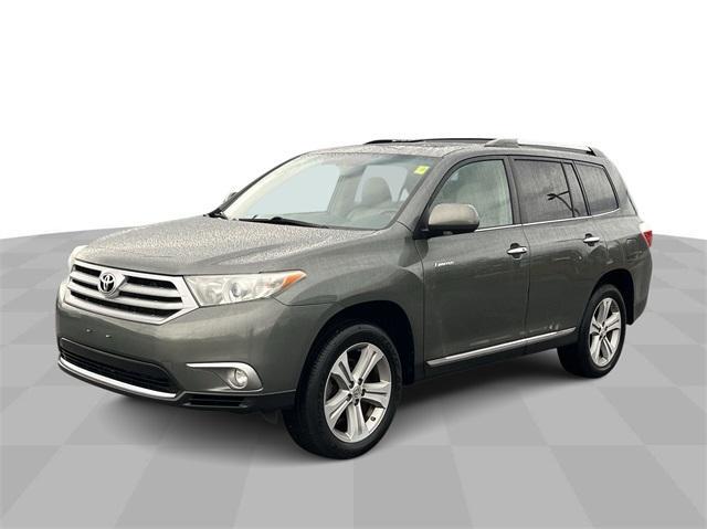 used 2013 Toyota Highlander car, priced at $17,000