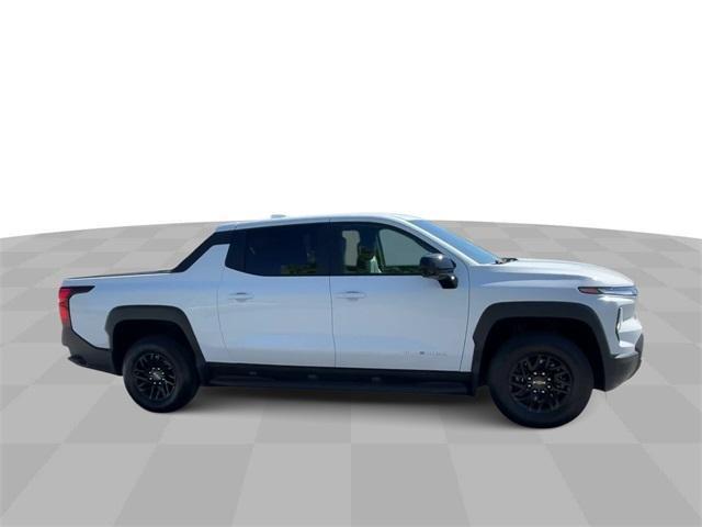 new 2024 Chevrolet Silverado EV car