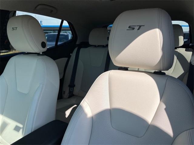 used 2025 Buick Encore GX car, priced at $30,187