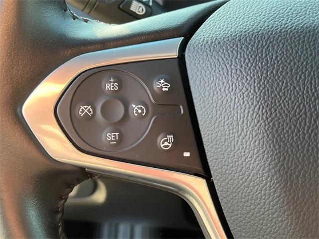 used 2022 Chevrolet Traverse car, priced at $28,568