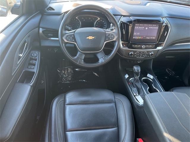 used 2022 Chevrolet Traverse car, priced at $28,568