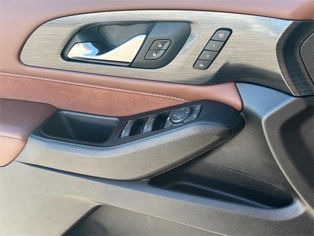 used 2019 Chevrolet Traverse car, priced at $23,500