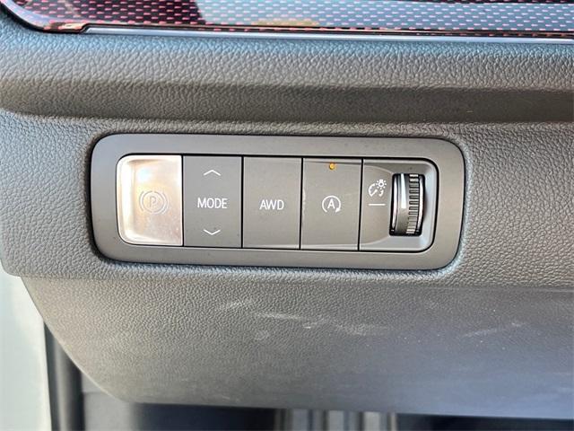used 2024 Chevrolet Traverse car, priced at $55,854