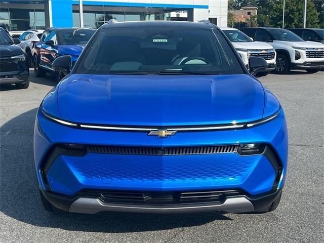 new 2025 Chevrolet Equinox EV car, priced at $43,890