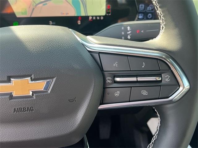 new 2025 Chevrolet Equinox EV car, priced at $43,890